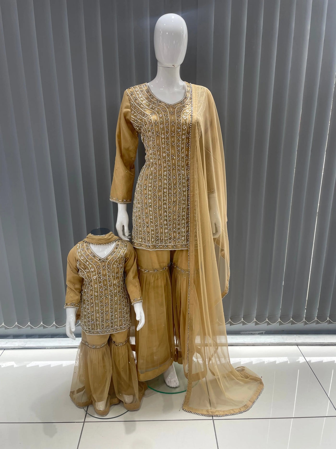  Asha - Pakistani clothes