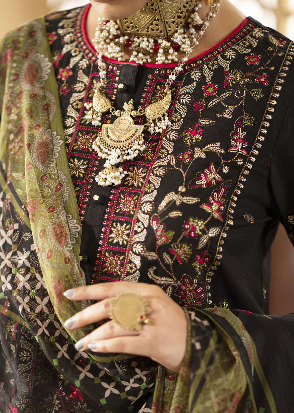 Casual lite ‘Mashriqi’ | Luxury Embroidered Cotton Readymade | HT204