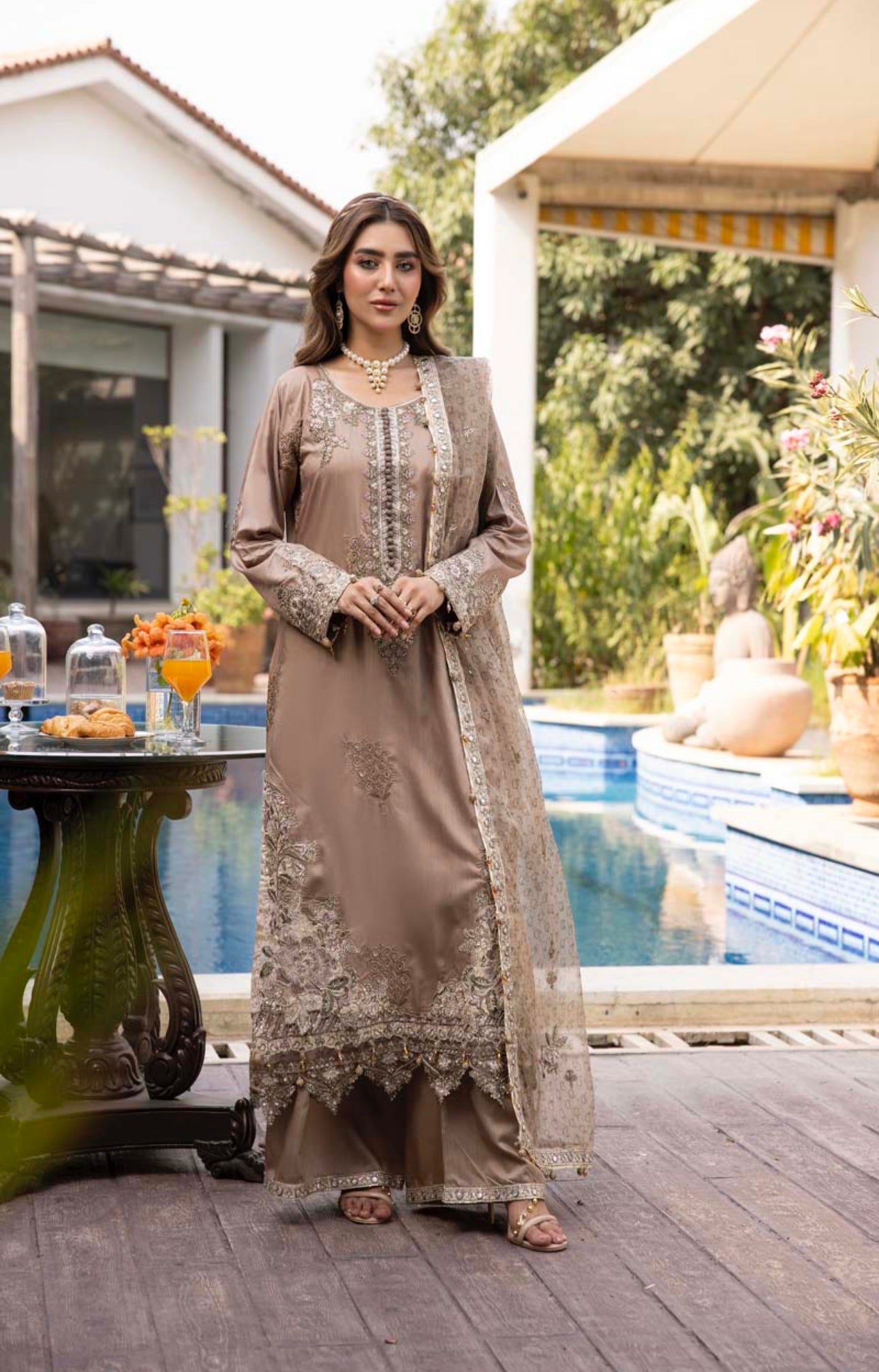  Simrans - Pakistani clothes