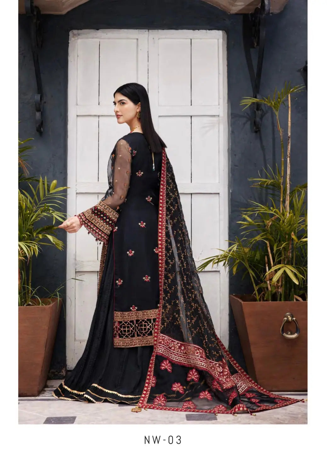  Emaan Adeel - Pakistani clothes