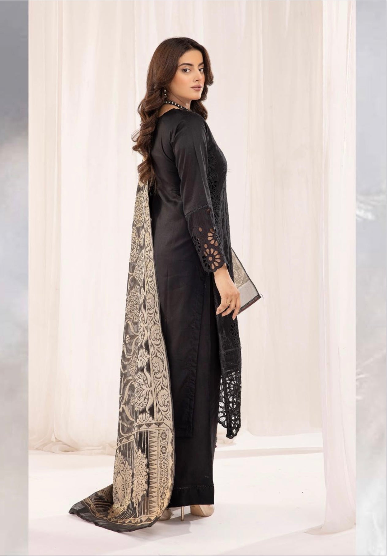 SIMRANS ‘IVY’ | Embroidered Chikankari Mother & Daughter Readymade | SM562 (Black)