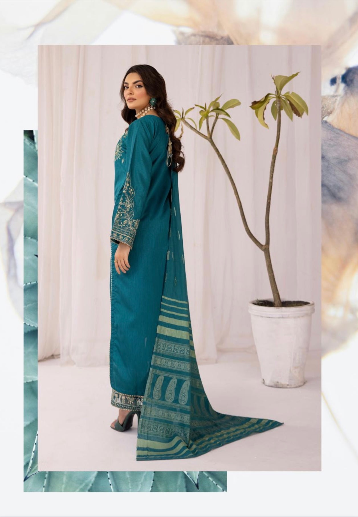  Simrans - Pakistani clothes