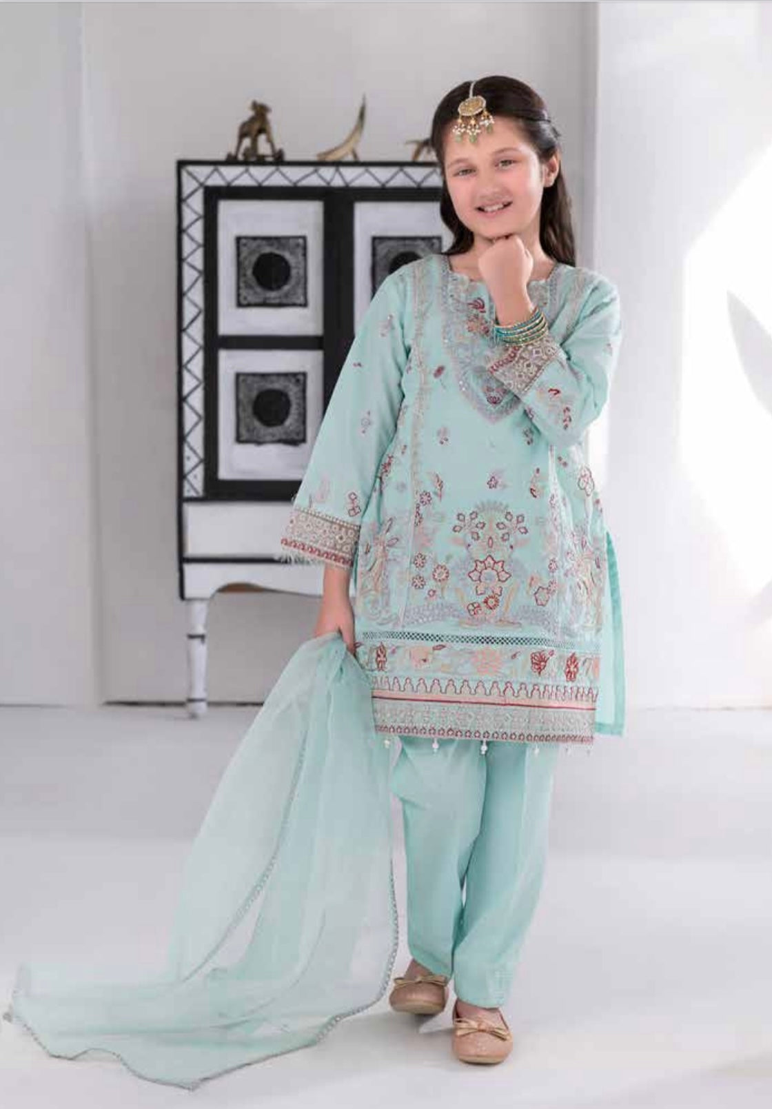  Allys - Pakistani clothes