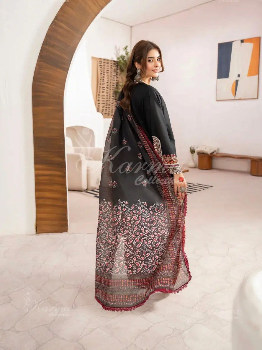  Karma - Pakistani clothes