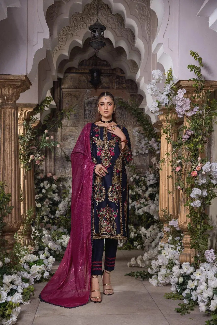  Heeras - Pakistani clothes