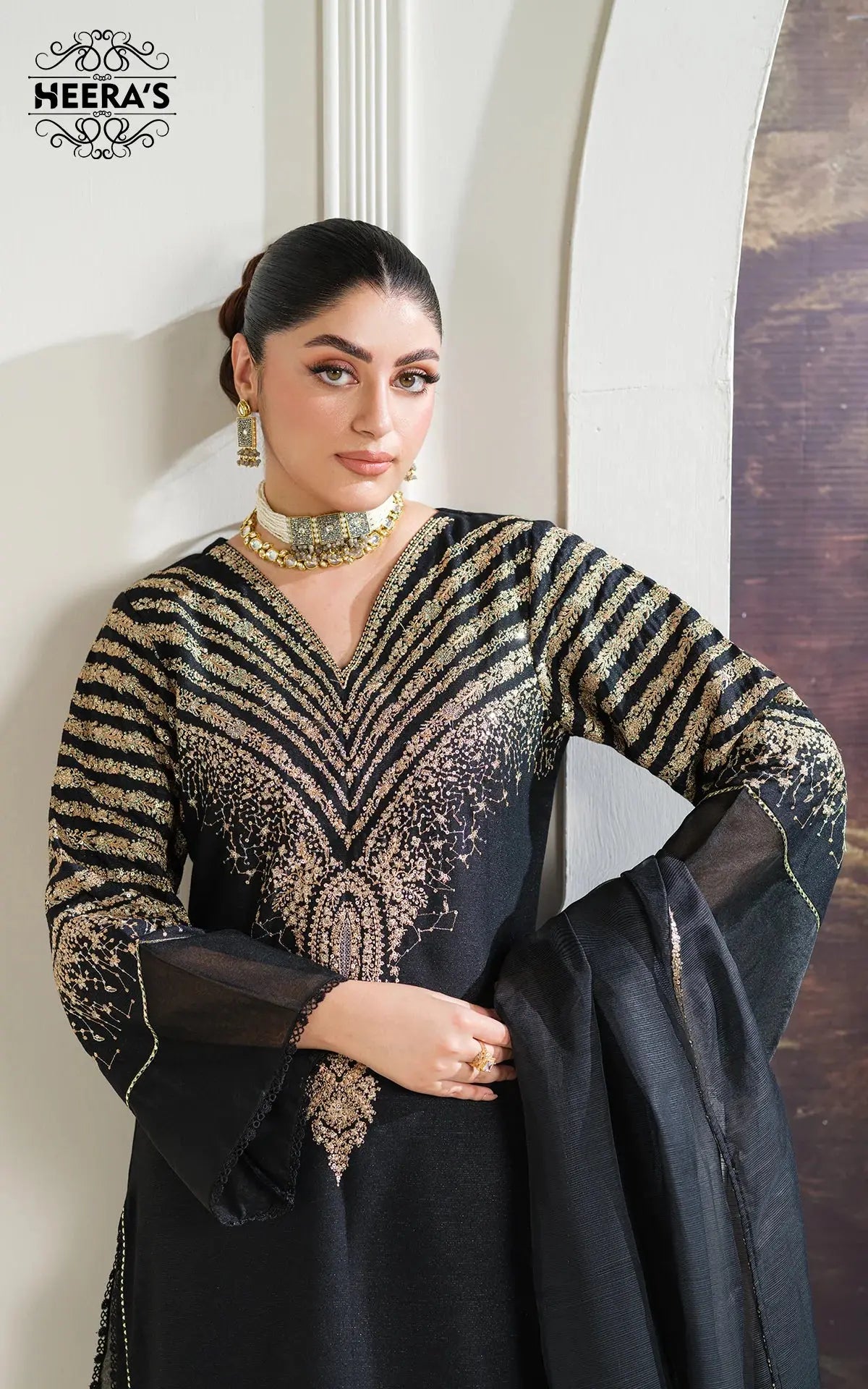 HEERAS | Luxury Embroidered Dhanak Readymade Traditional Womenswear | HSS033 Heeras