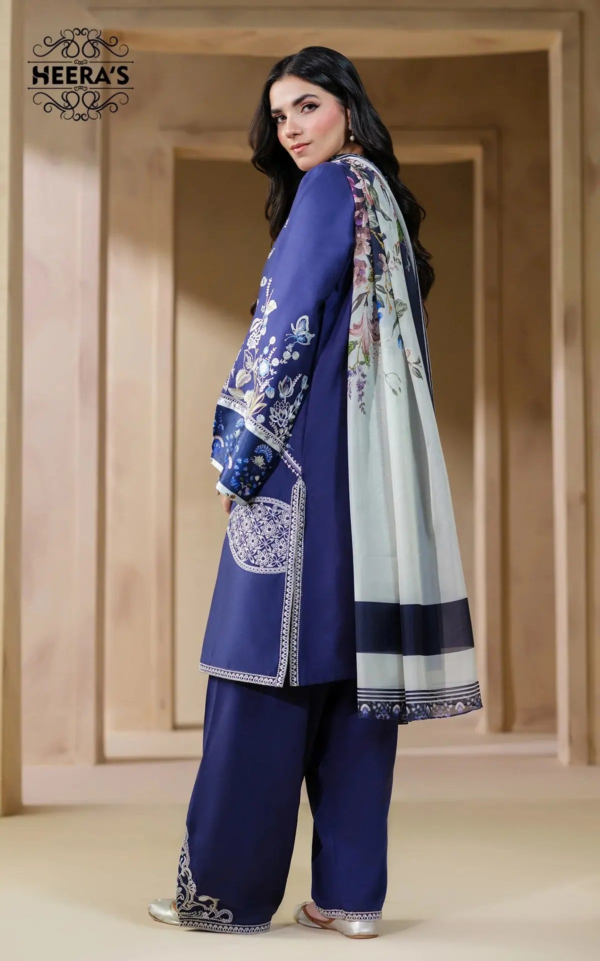 HEERAS | Luxury Embroidered Viscose Readymade Traditional Womenswear | HSS029 Heeras