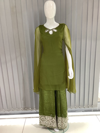  AIN - Pakistani clothes