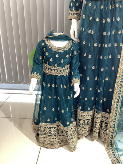  Asha - Pakistani clothes