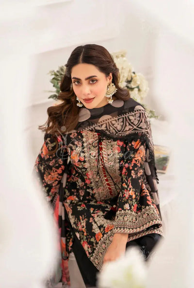  Karma - Pakistani clothes