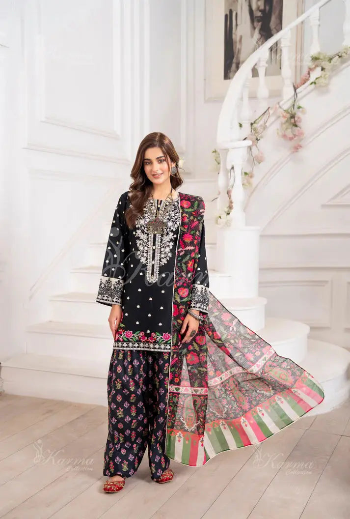  Karma - Pakistani clothes