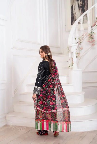  Karma - Pakistani clothes