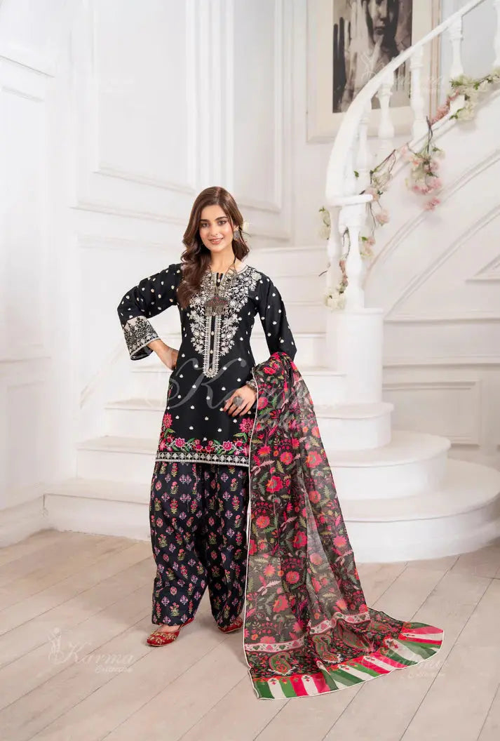  Karma - Pakistani clothes