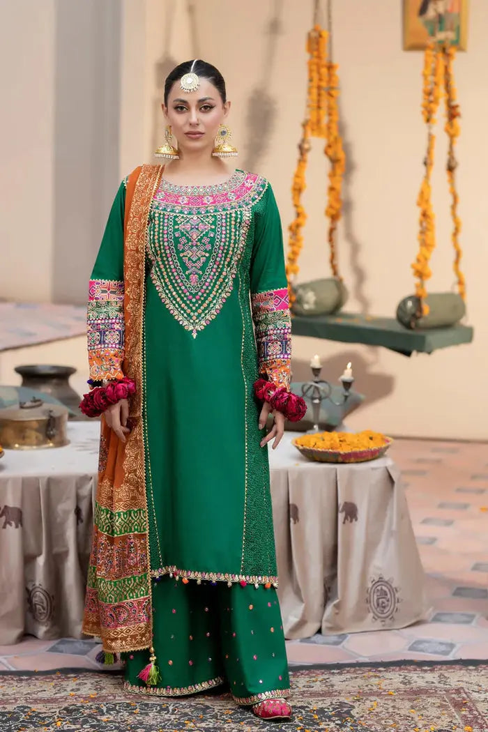  Karma - Pakistani clothes