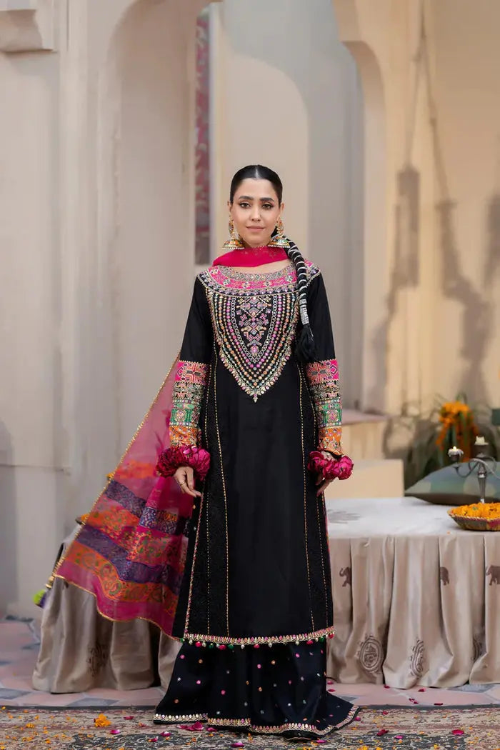  Karma - Pakistani clothes