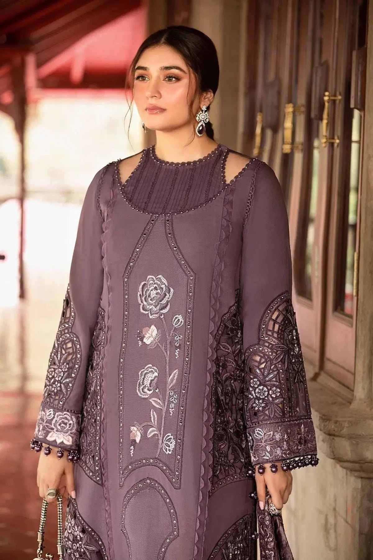  Allys - Pakistani clothes