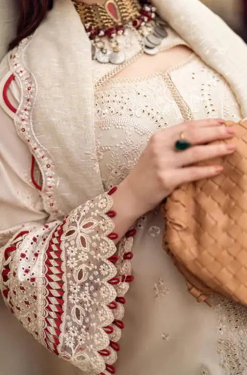 Q Inspired | Embroidered Cotton Chikenkari Readymade | SM903