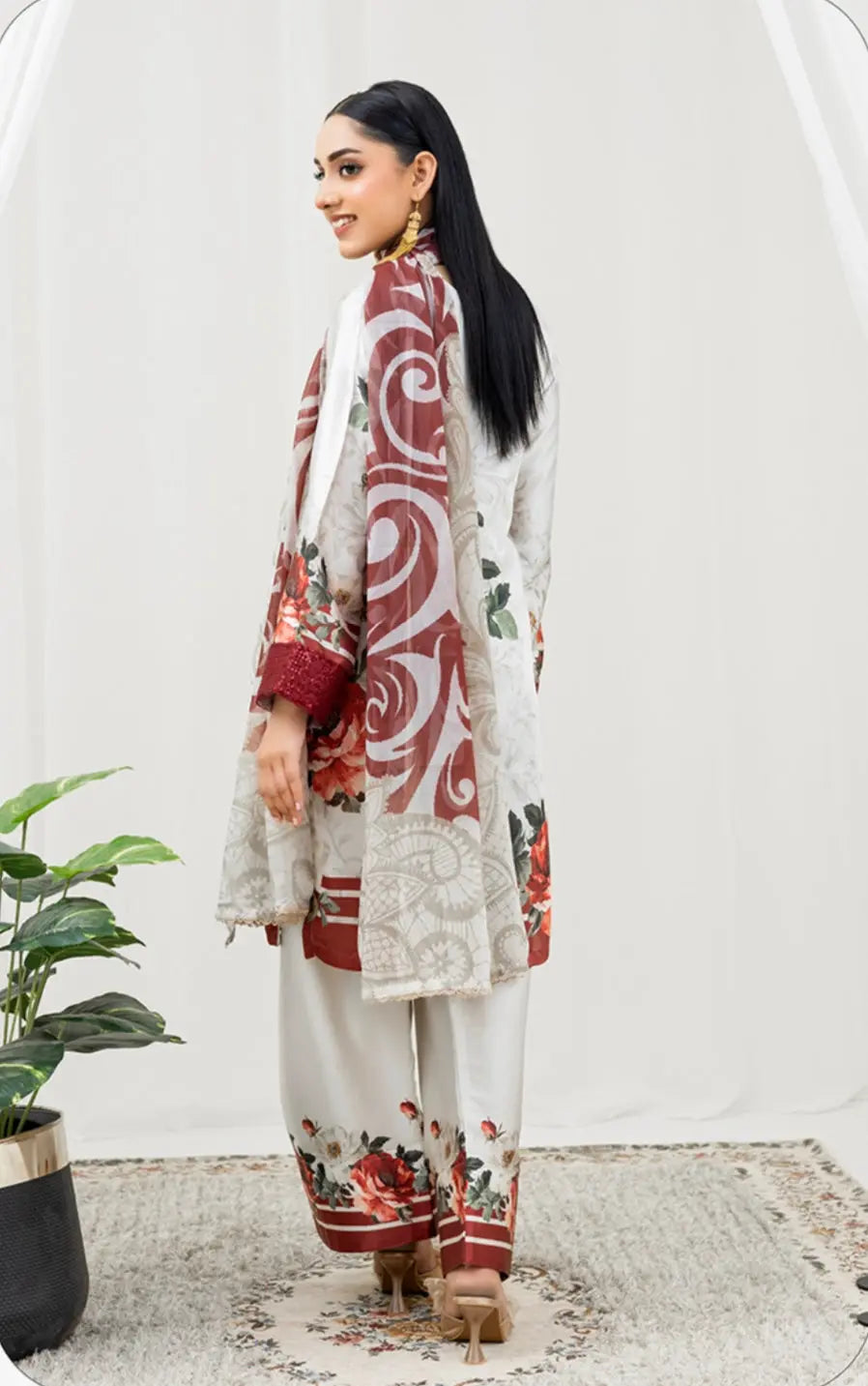  RANGZ - Pakistani clothes