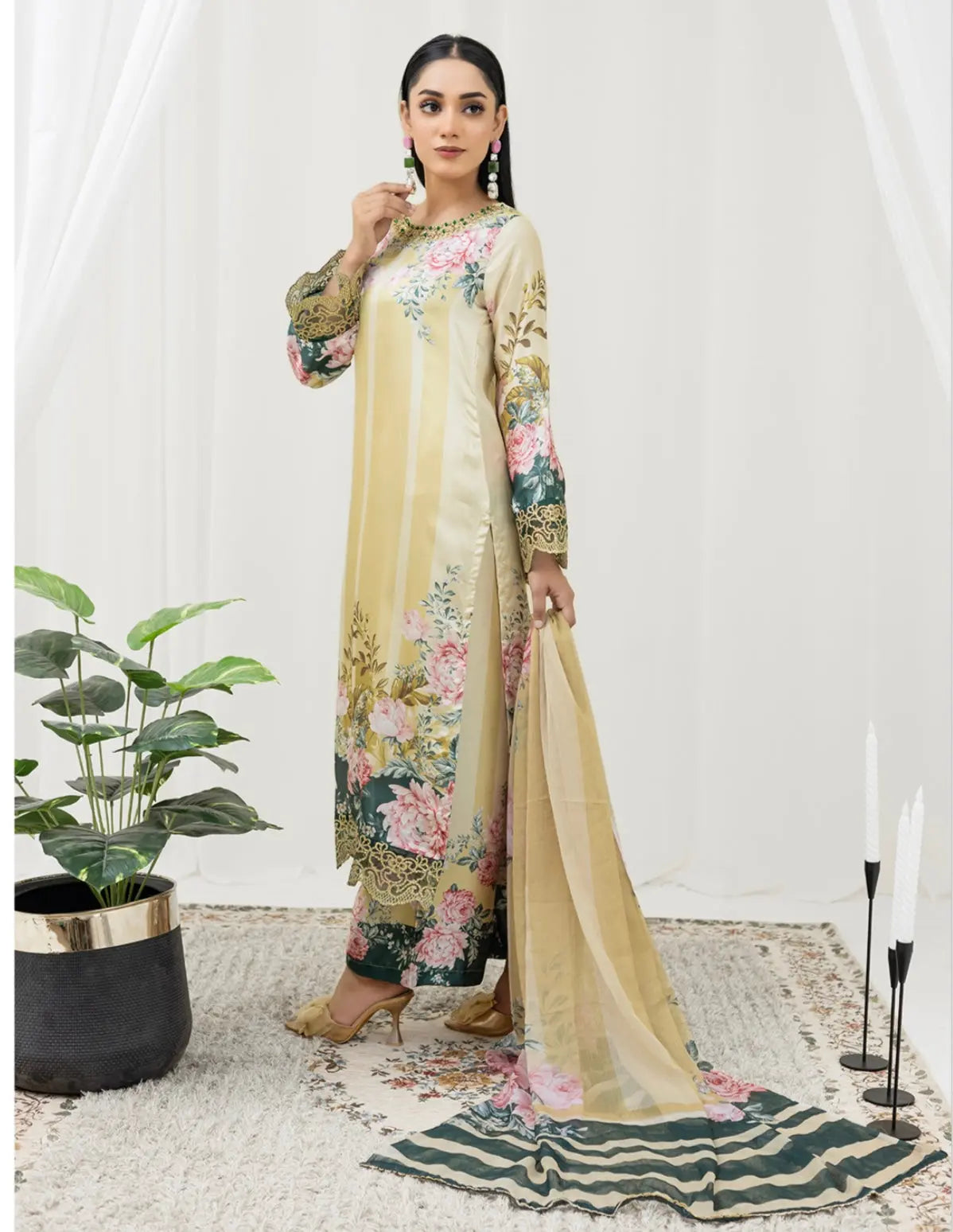  RANGZ - Pakistani clothes