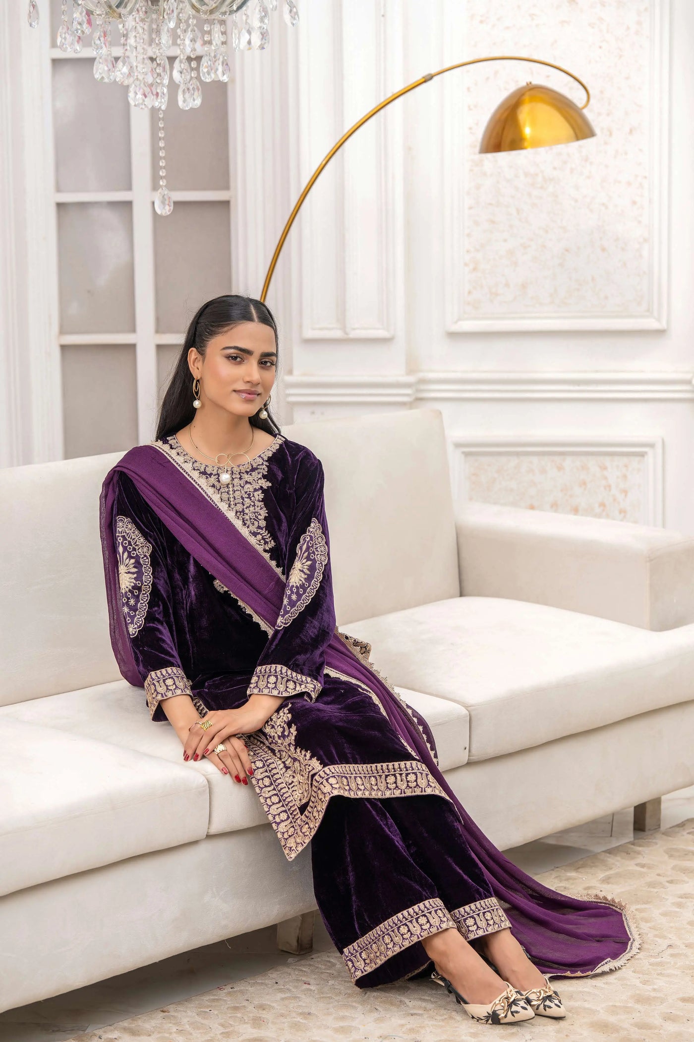 RANGZ 'Afreen' | Embroidered Velvet Long Kameez Pakistani Readymade  | RGZ106 (4 Colours)