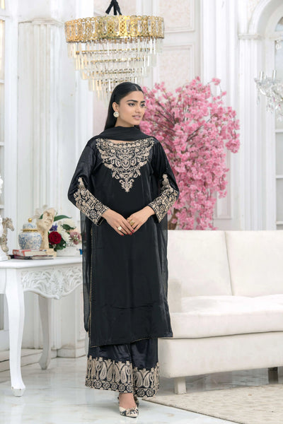 RANGZ 'Filhaal 2.0' | Embroidered Velvet Long Kameez Pakistani Readymade  | RGZ107 (5 Colours) Rangz