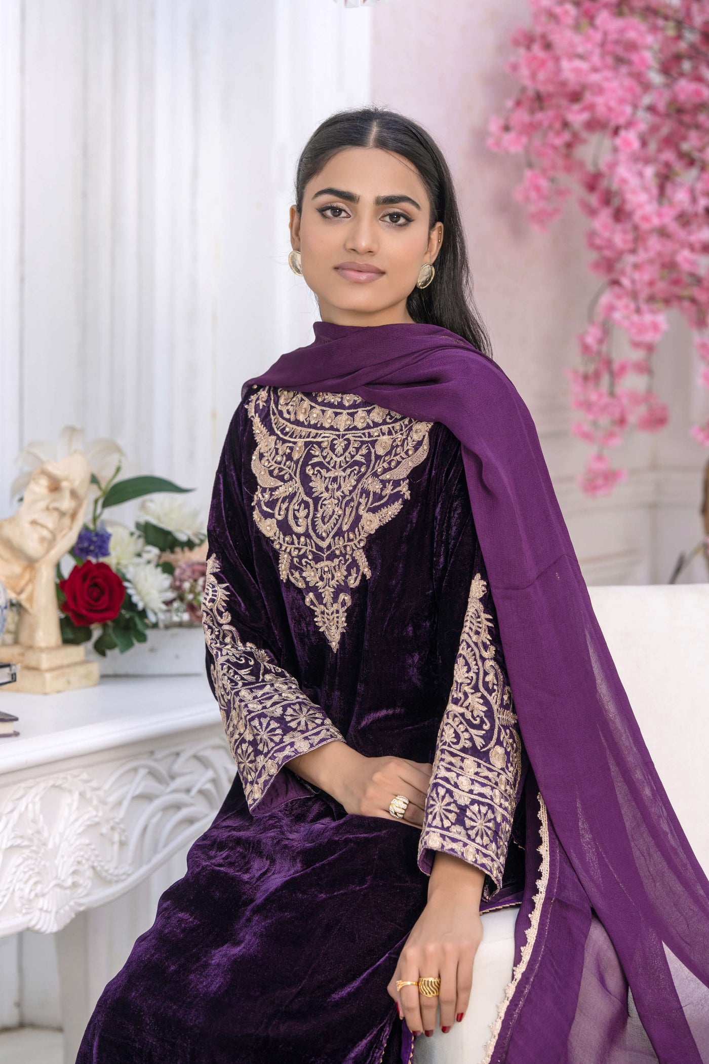 RANGZ 'Filhaal 2.0' | Embroidered Velvet Long Kameez Pakistani Readymade  | RGZ107 (5 Colours)