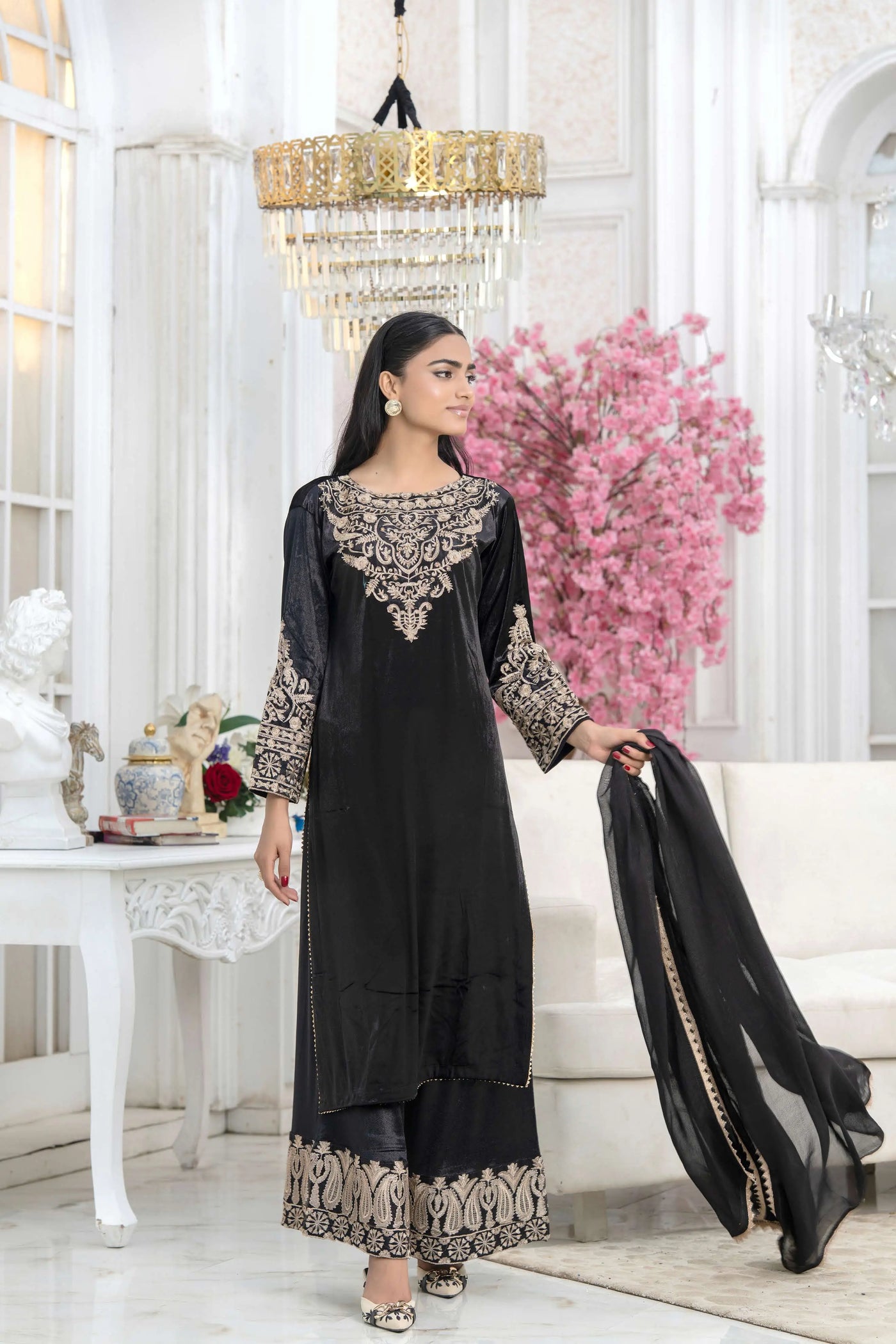 RANGZ 'Filhaal 2.0' | Embroidered Velvet Long Kameez Pakistani Readymade  | RGZ107 (5 Colours)