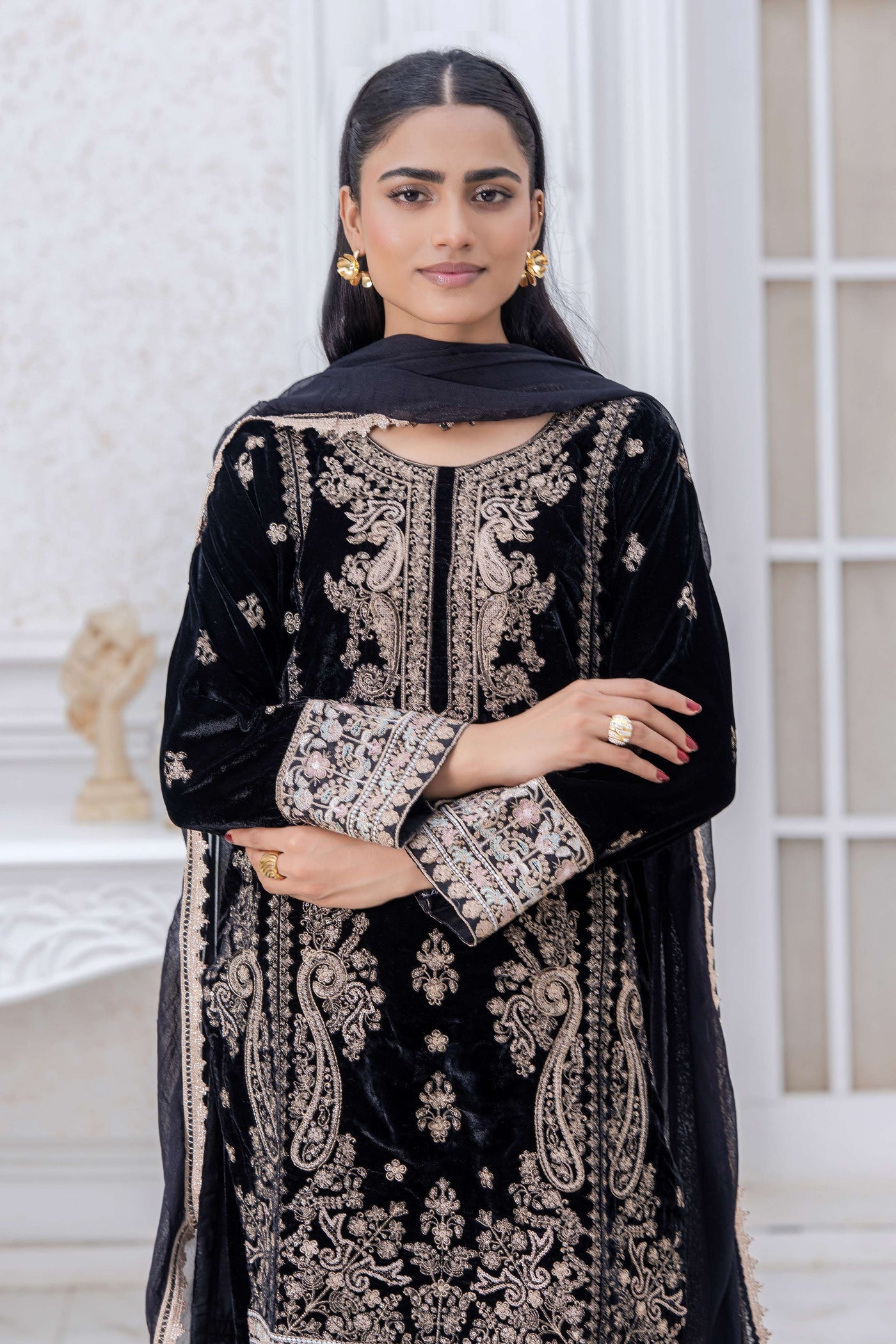 RANGZ 'Luxury' | Embroidered Velvet Long Kameez Pakistani Readymade  | RGZ108 (6 Colours)