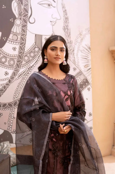  RANGZ - Pakistani clothes