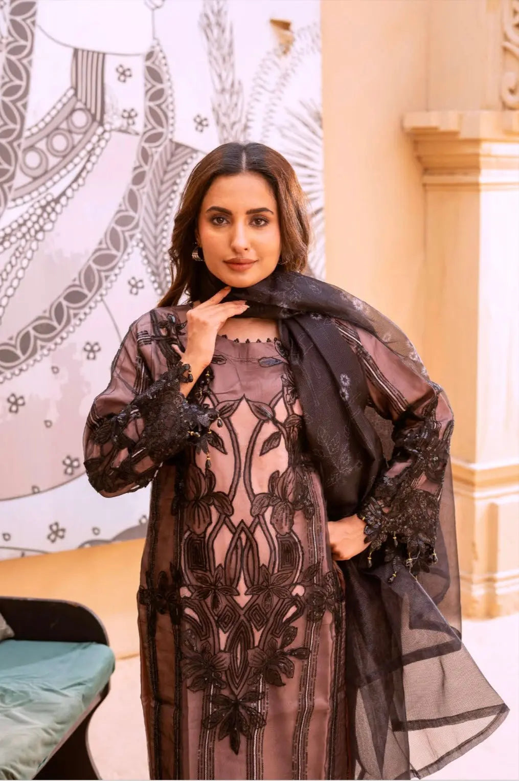  RANGZ - Pakistani clothes