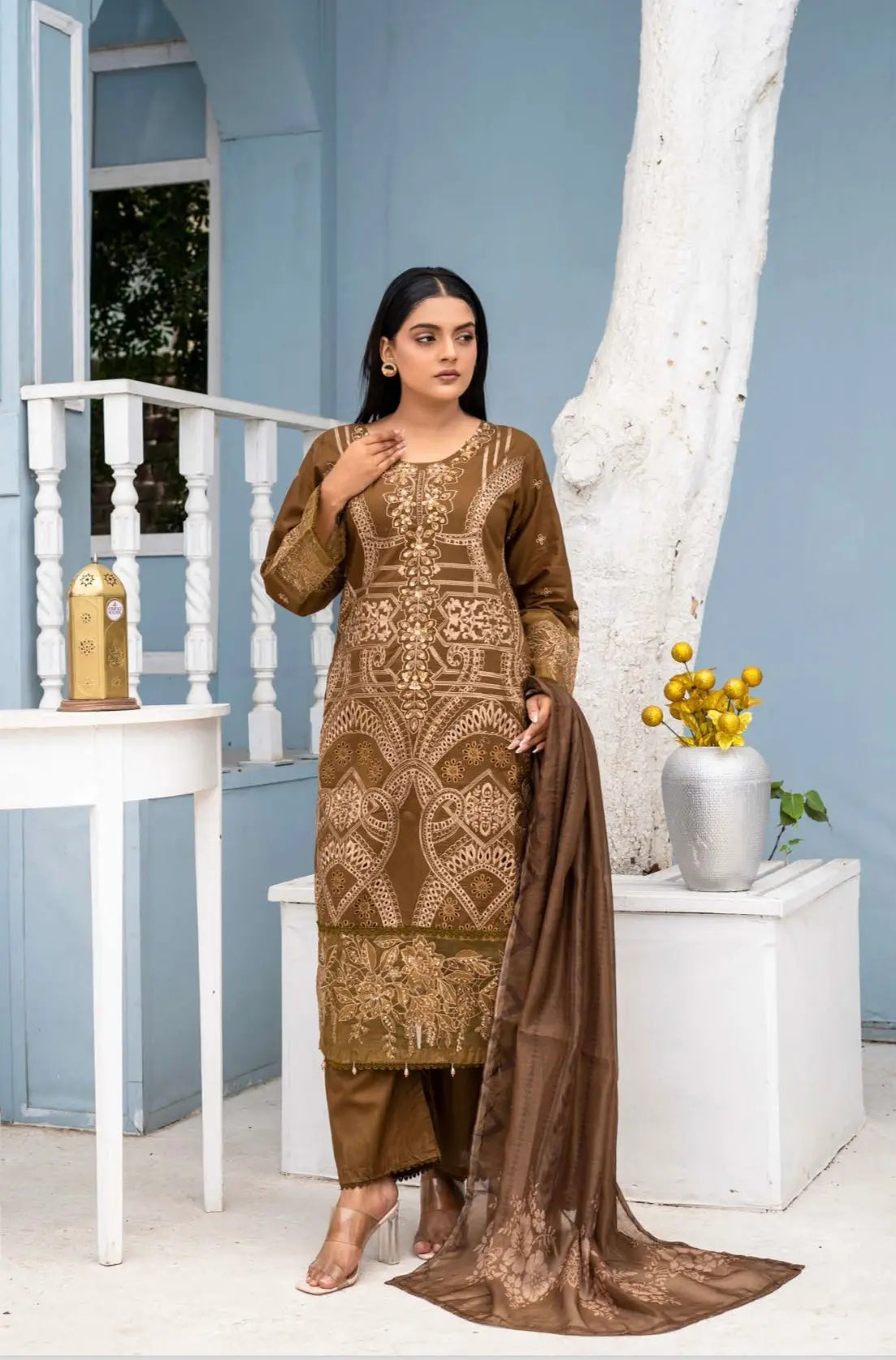  RANGZ - Pakistani clothes