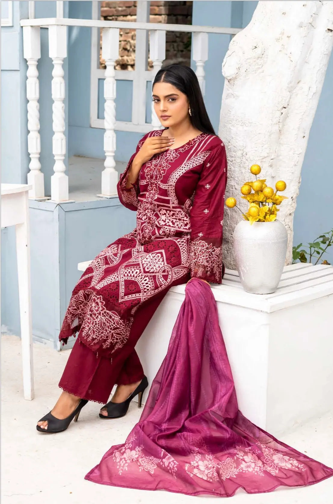  RANGZ - Pakistani clothes