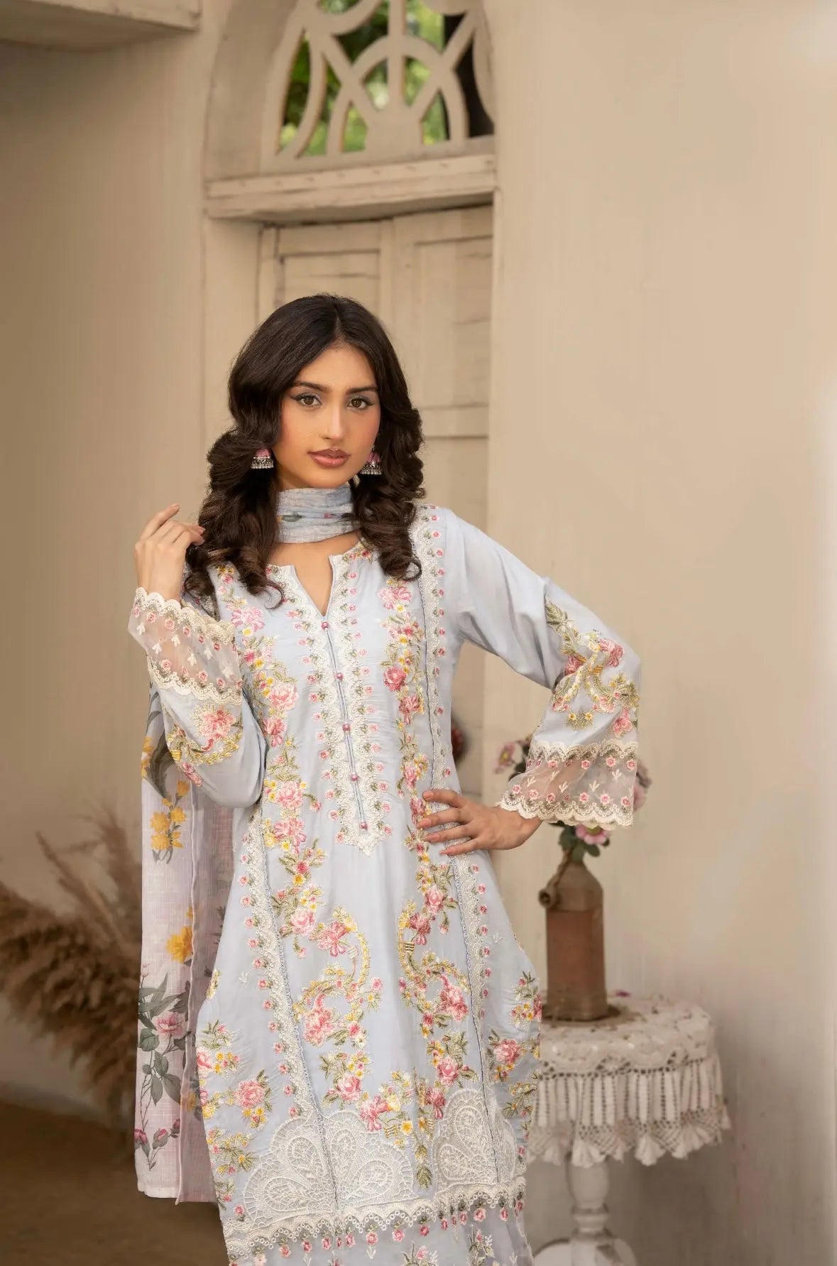  RANGZ - Pakistani clothes