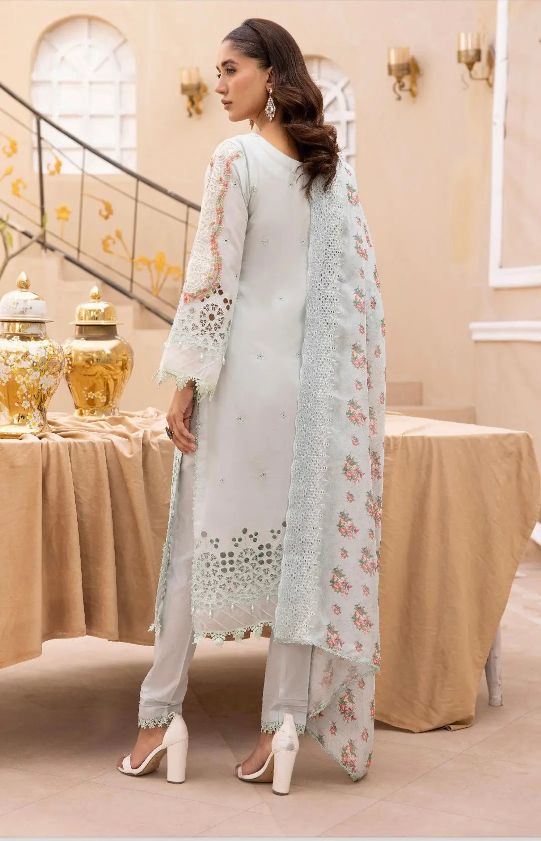  Simrans - Pakistani clothes