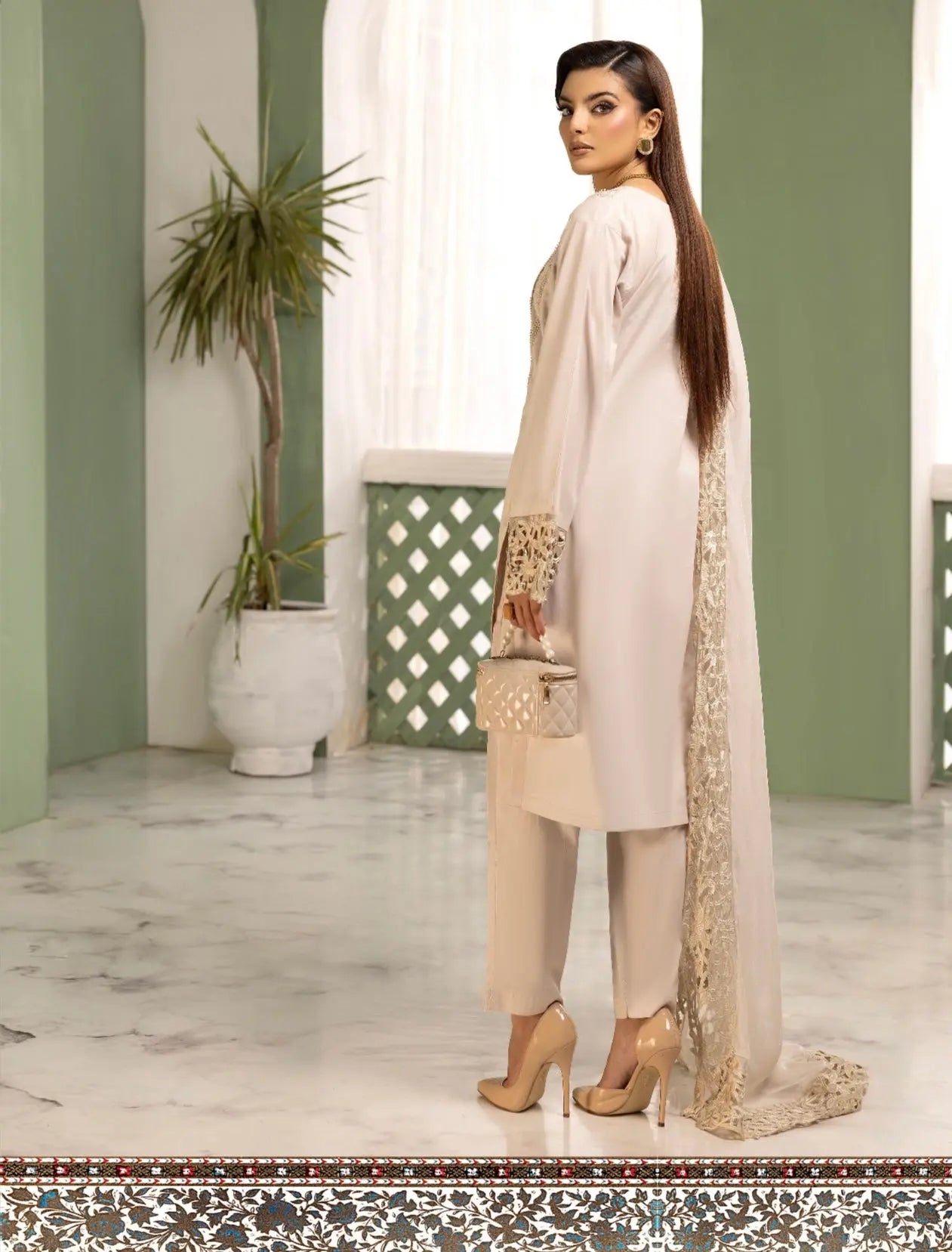  Simrans - Pakistani clothes