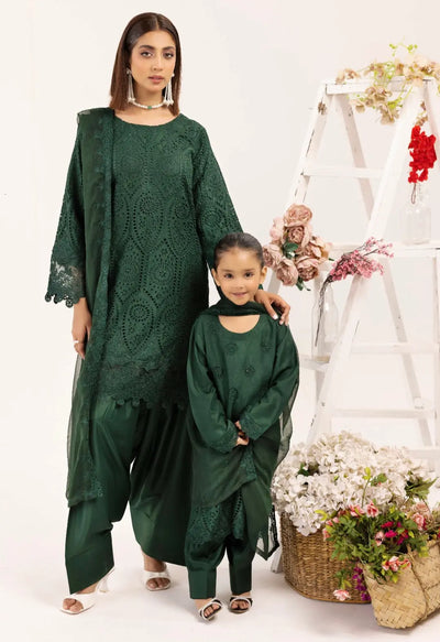  Simrans - Pakistani clothes
