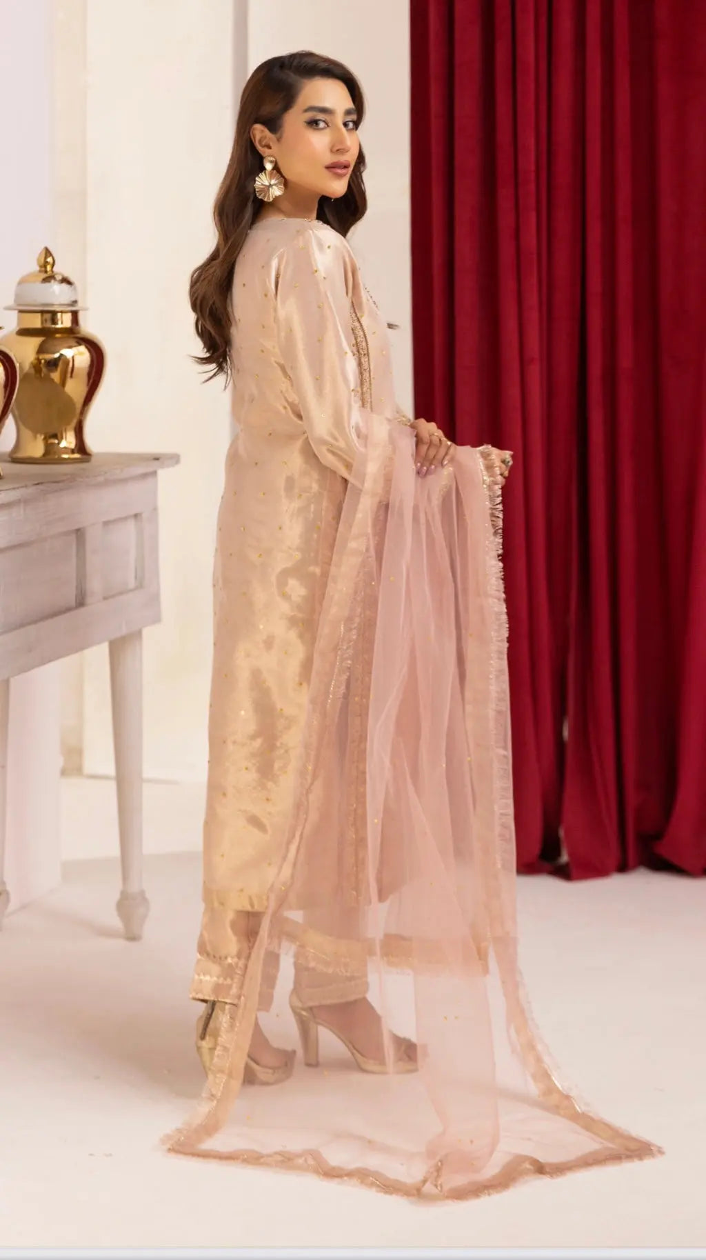 SIMRANS ‘Hussain Rehar’ | Embroidered Handwork Raw Silk Pakistani Readymade | SM908 (2 Colours)