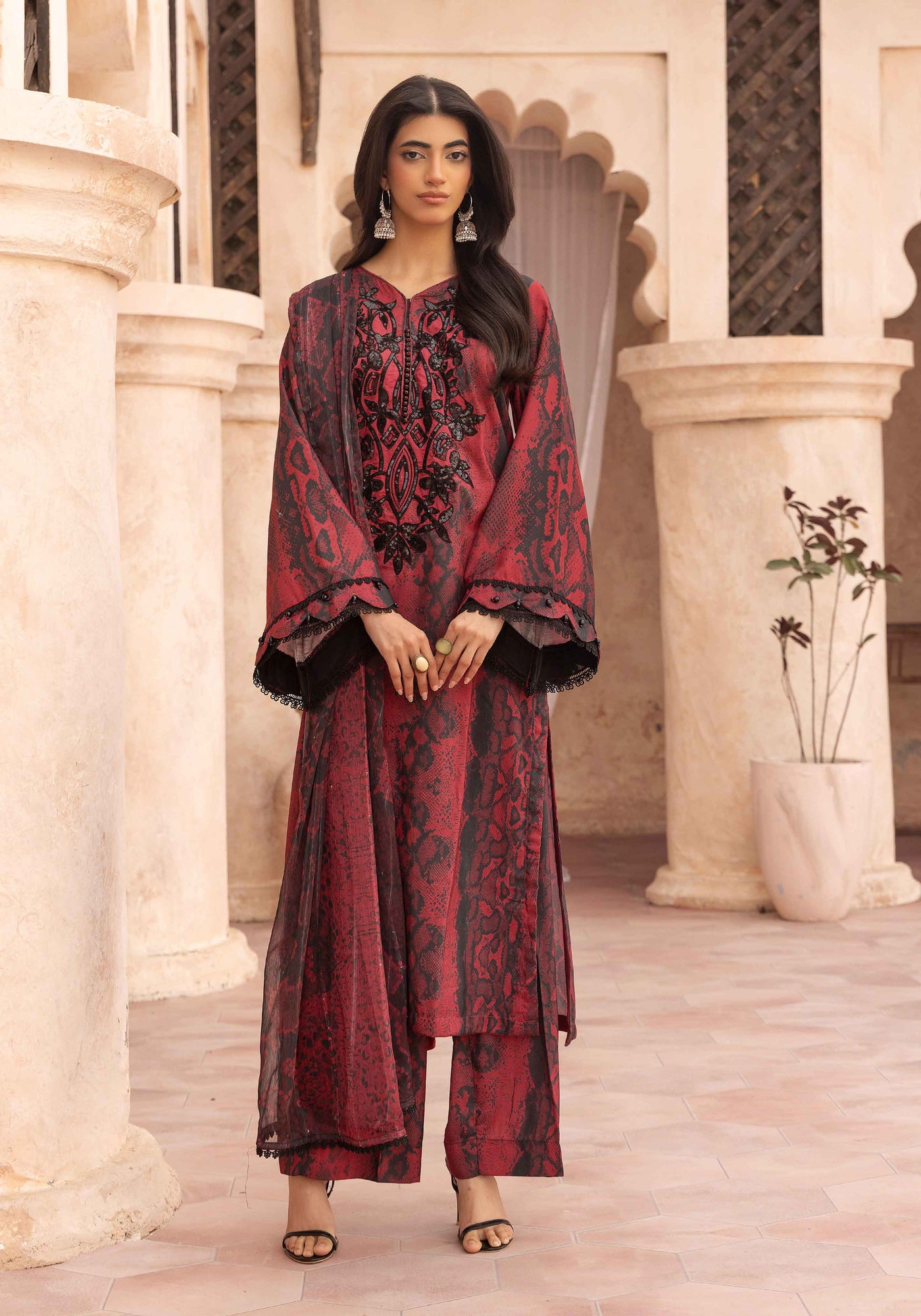 SIMRANS 'M Prints' | Embroidered 3pc Pakistani Readymade Womenswear | SM931 (2 Colours)