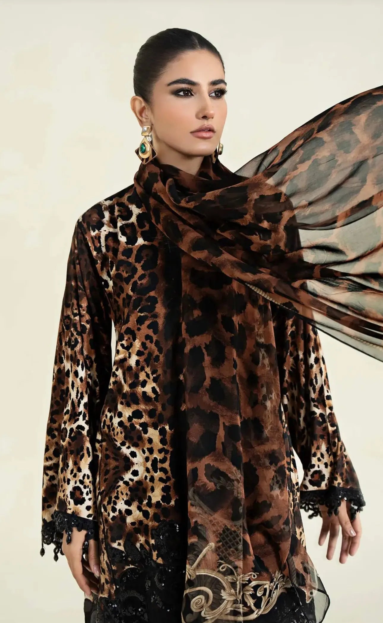  Simrans - Pakistani clothes