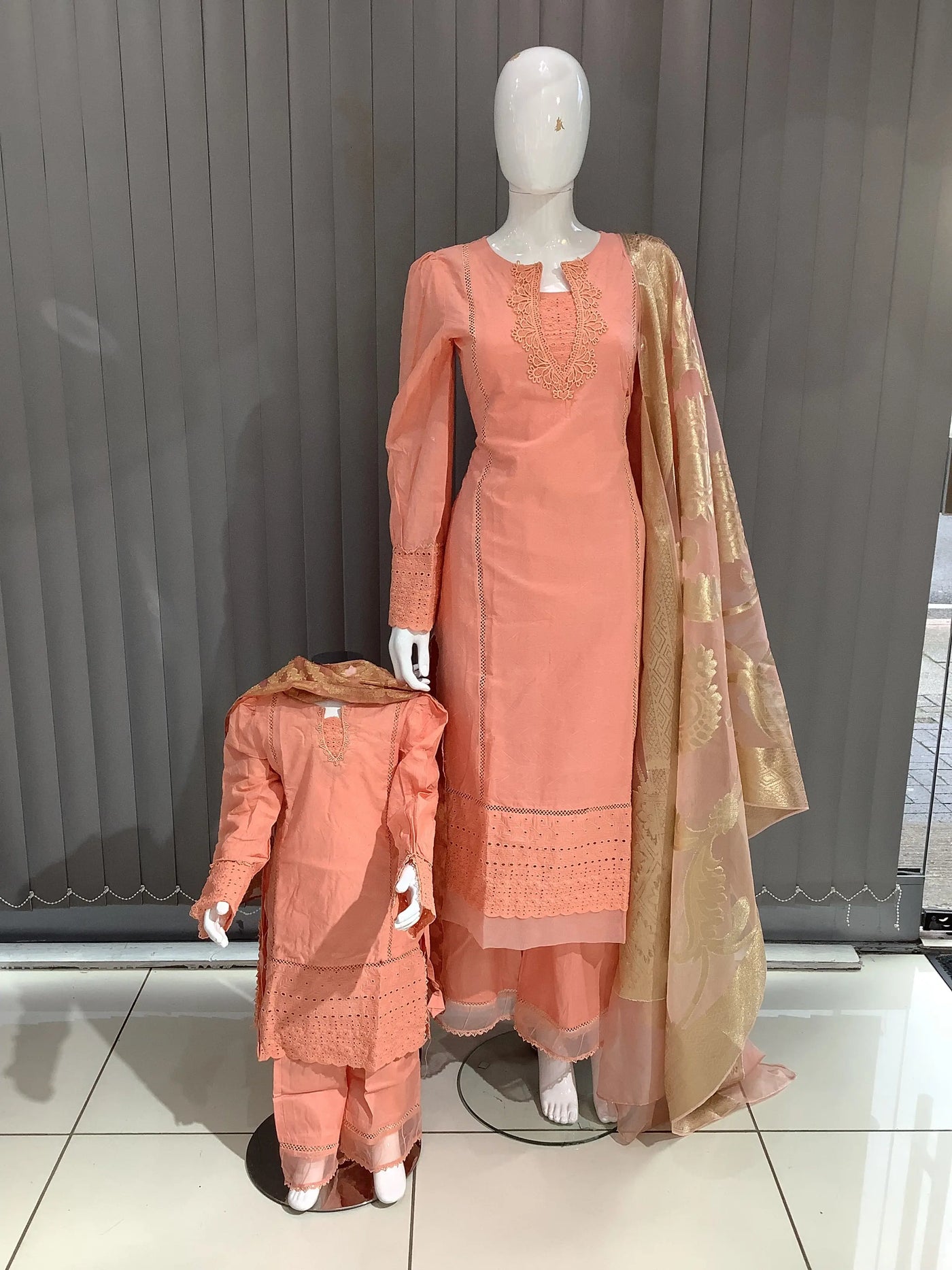  Simrans - Pakistani clothes