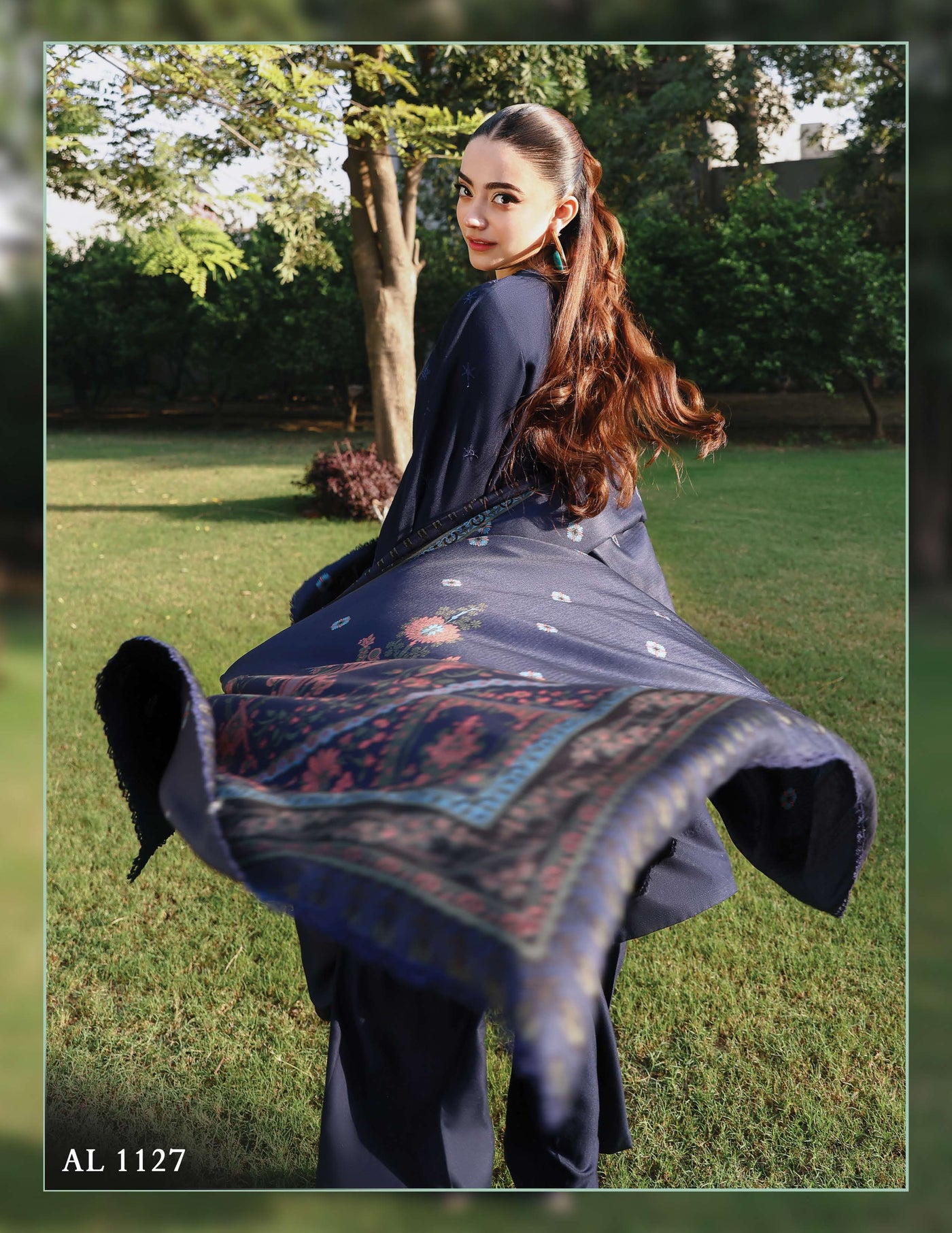 SIMRANS 'Mehr' | Embroidered Dhanak Chikenkari Pakistani Readymade Womenswear | SM926