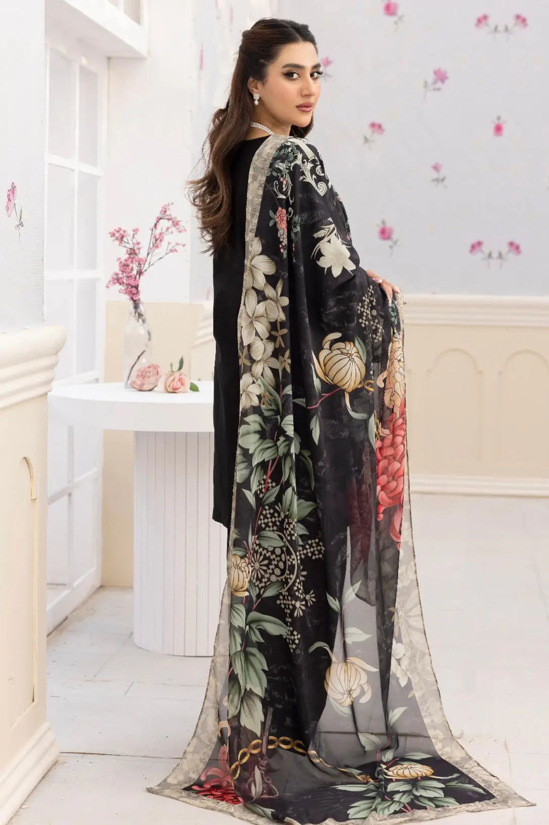  Simrans - Pakistani clothes