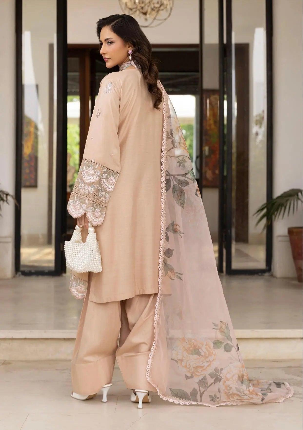  Simrans - Pakistani clothes