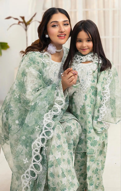  Simrans - Pakistani clothes