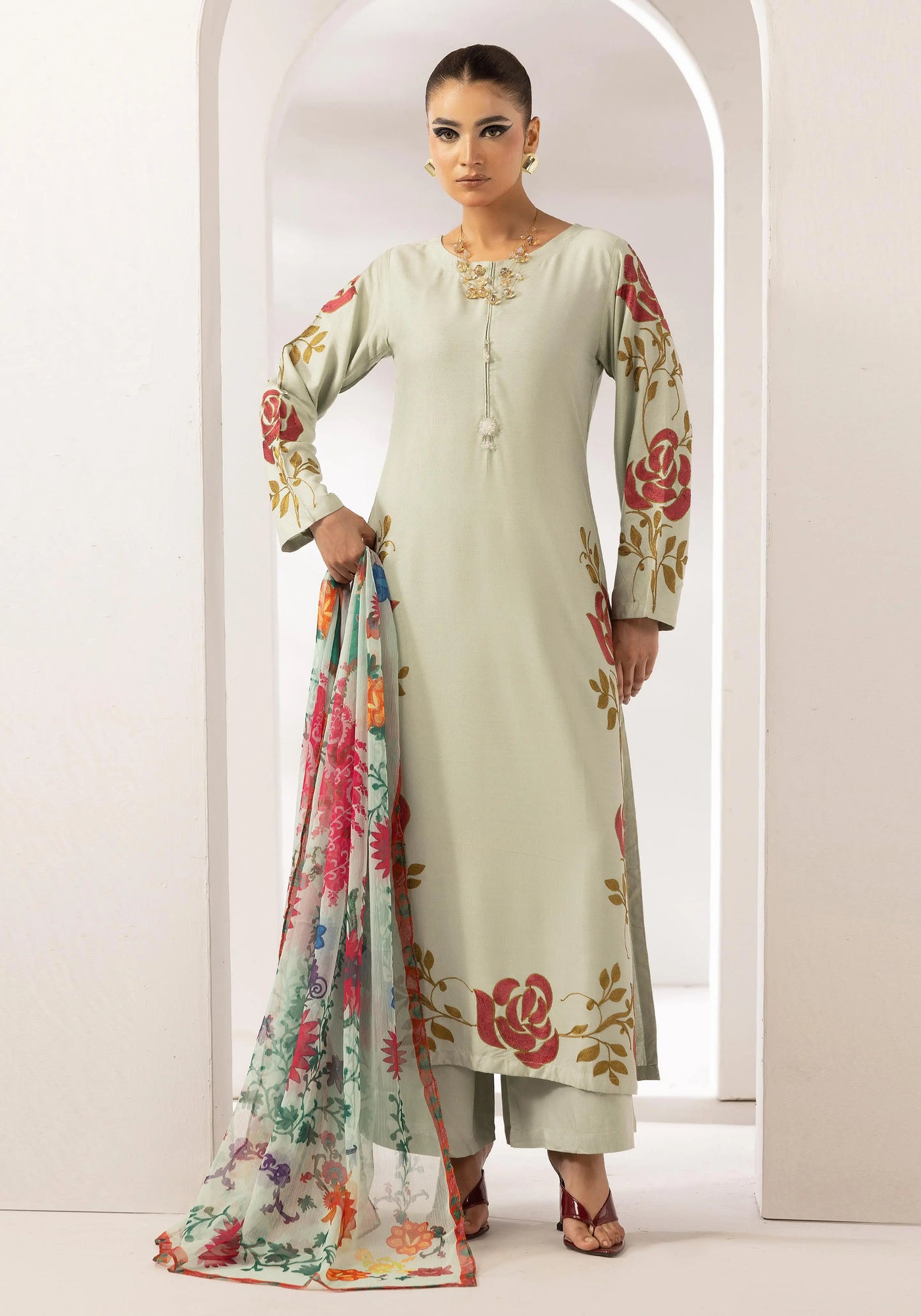 SIMRANS 'Zainah' | Embroidered Linen 3pc Pakistani Readymade Womenswear | SM932 (3 Colours)