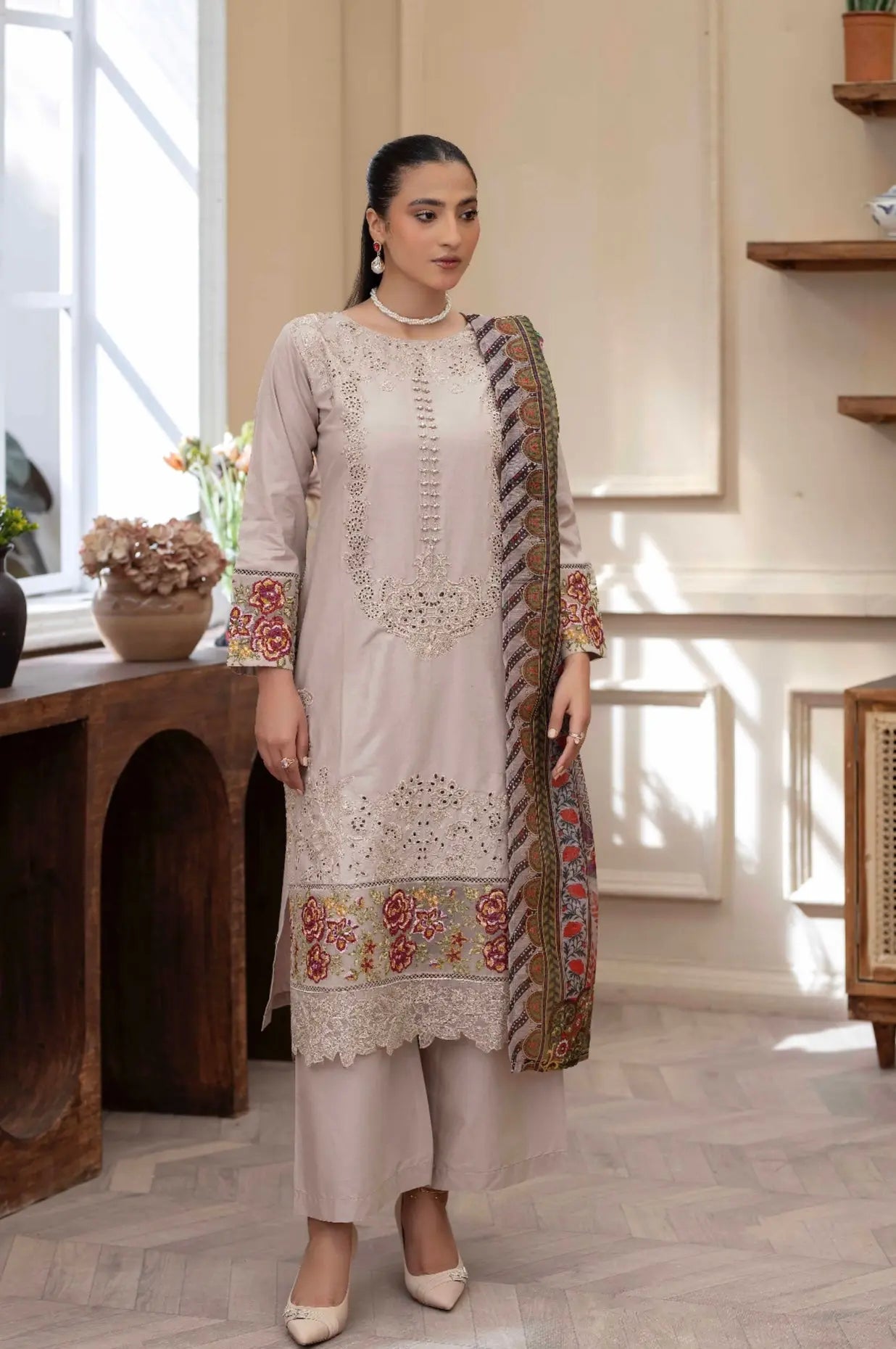  Simrans - Pakistani clothes