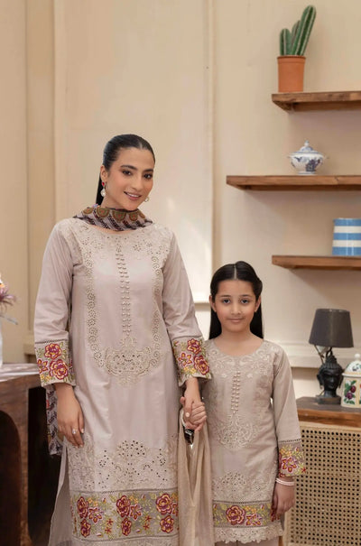  Simrans - Pakistani clothes