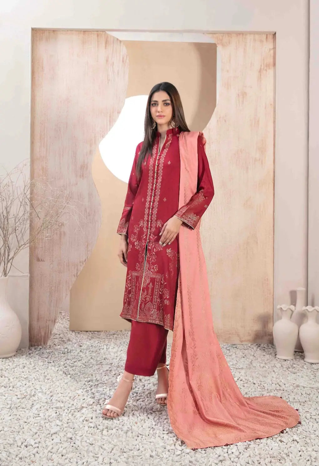 TAWAKKAL ‘Reena’ | Broshia Banarsi 3pc Ready To Wear | D1517 - HIRA ...