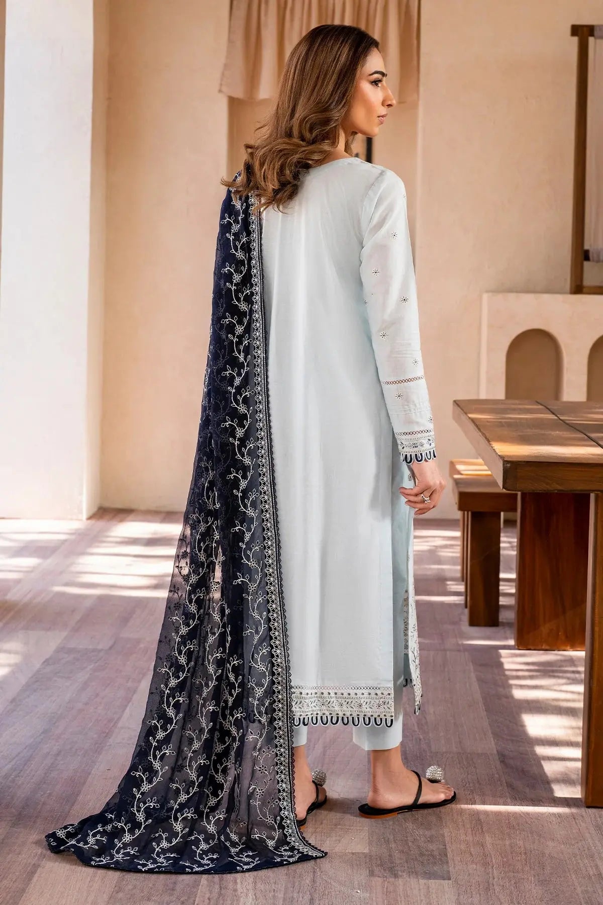  Zarif - Pakistani clothes