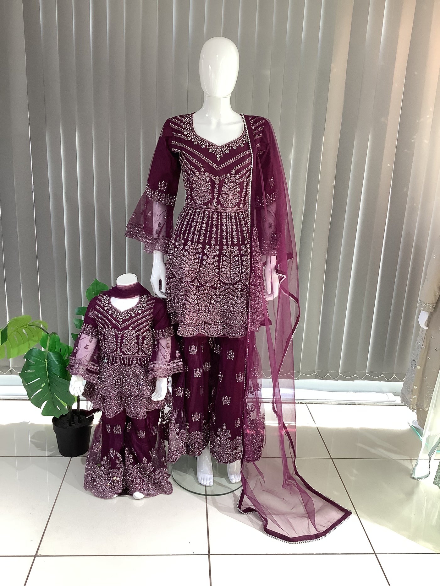  Asha - Pakistani clothes